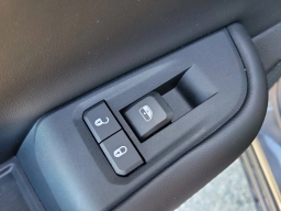 Jeep Grand Cherokee Laredo Altitude 4x4 2026