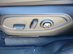 Jeep Grand Cherokee Laredo Altitude 4x4 2026