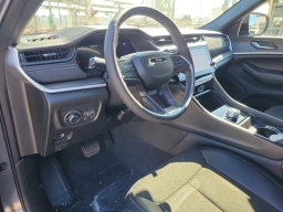 Jeep Grand Cherokee Laredo Altitude 4x4 2026