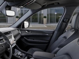 Jeep Grand Cherokee Laredo Altitude 4x4 2026