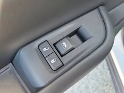 Jeep Grand Cherokee Laredo Altitude 4x4 2026