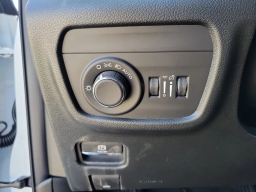 Jeep Grand Cherokee Laredo Altitude 4x4 2026