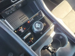 Jeep Grand Cherokee Laredo Altitude 4x4 2026