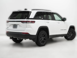 Jeep Grand Cherokee Laredo Altitude 4x4 2026