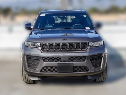 Jeep Grand Cherokee Laredo Altitude 4x4 2026