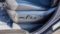 Jeep Grand Cherokee Laredo Altitude 4x4 2026