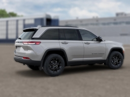 Jeep Grand Cherokee Laredo Altitude 4x4 2026