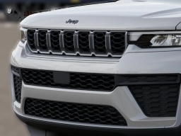 Jeep Grand Cherokee Laredo Altitude 4x4 2026