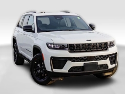 Jeep Grand Cherokee Laredo Altitude 4x4 2026