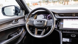 Jeep Grand Cherokee Laredo Altitude 4x4 2026