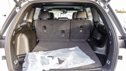 Jeep Grand Cherokee Laredo Altitude 4x4 2026