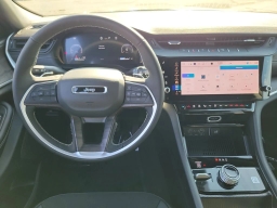 Jeep Grand Cherokee Laredo Altitude 4x4 2026