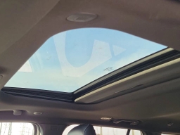 Jeep Grand Cherokee Laredo Altitude 4x4 2026