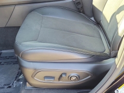 Jeep Grand Cherokee Laredo Altitude 4x4 2026