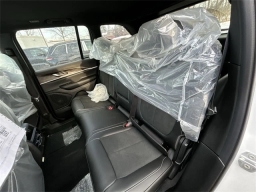 Jeep Grand Cherokee Laredo Altitude 4x4 2026