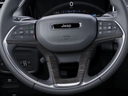 Jeep Grand Cherokee Laredo Altitude 4x4 2026
