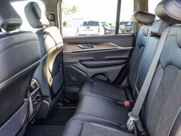 Jeep Grand Cherokee Laredo Altitude 4x4 2026