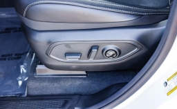 Jeep Grand Cherokee Laredo Altitude 4x4 2026