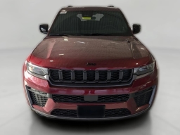 Jeep Grand Cherokee Laredo Altitude 4x4 2026