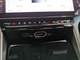 Jeep Grand Cherokee Laredo Altitude 4x4 2026