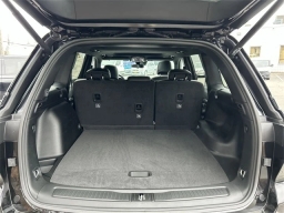 Jeep Grand Cherokee Laredo Altitude 4x4 2026