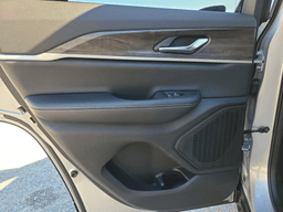 Jeep Grand Cherokee Limited 4x4 2025