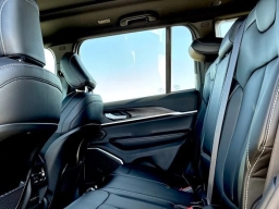 Jeep Grand Cherokee Limited 4x4 2026