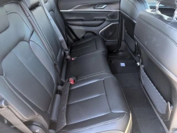 Jeep Grand Cherokee Limited 4x4 2026