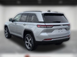 Jeep Grand Cherokee Limited 4x4 2026