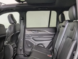 Jeep Grand Cherokee Limited 4x4 2026