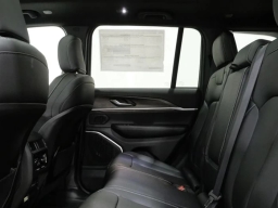 Jeep Grand Cherokee Limited 4x4 2026