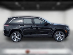 Jeep Grand Cherokee Limited 4x4 2026