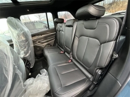 Jeep Grand Cherokee Limited 4x4 2026