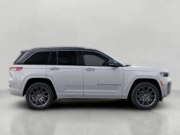 Jeep Grand Cherokee Summit 4x4 2026