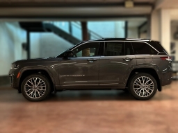 Jeep Grand Cherokee Summit 4x4 2026