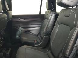 Jeep Grand Cherokee L Altitude X 4x2 2025