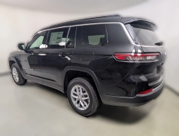 Jeep Grand Cherokee L Laredo X 4x2 2025