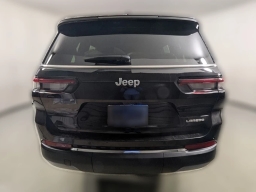 Jeep Grand Cherokee L Laredo X 4x2 2025