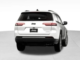 Jeep Grand Cherokee L Laredo 4x2 2026