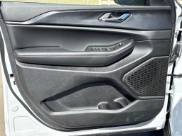 Jeep Grand Cherokee L Altitude X 4x2 2025