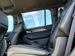 Jeep Grand Cherokee L Altitude X 4x2 2025