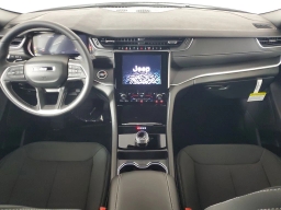 Jeep Grand Cherokee L Laredo 4x2 2025