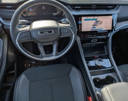 Jeep Grand Cherokee L Laredo Altitude 4x2 2026
