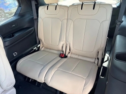 Jeep Grand Cherokee L Limited 4x2 2025