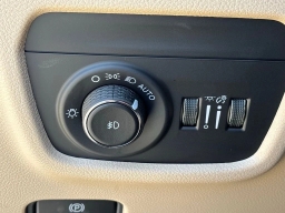 Jeep Grand Cherokee L Limited 4x2 2025