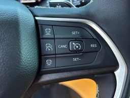 Jeep Grand Cherokee L Limited 4x2 2025