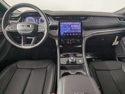 Jeep Grand Cherokee L Limited 4x2 2025