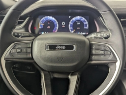 Jeep Grand Cherokee L Limited 4x2 2025