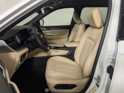 Jeep Grand Cherokee L Limited 4x2 2025