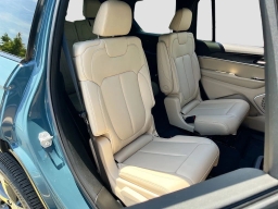 Jeep Grand Cherokee L Limited 4x2 2026